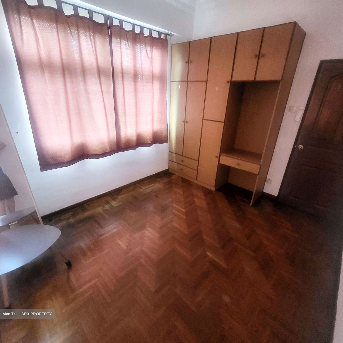 Boundary Road (D19), Terrace #569207681
